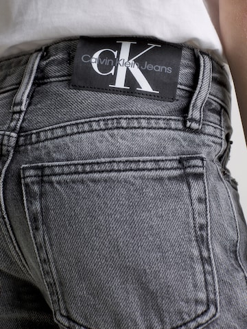 Calvin Klein Jeans Slim fit Jeans in Grey