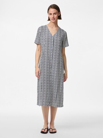 Robe-chemise 'PCTalvina' PIECES en blanc : devant
