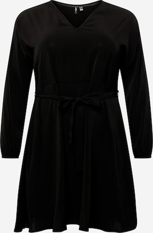 Robe 'NAJA' Vero Moda Curve en noir : devant
