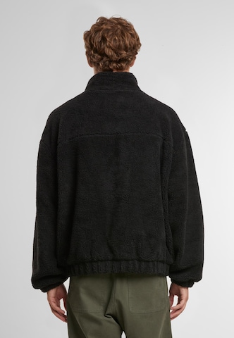 Sweat-shirt 'Woodford' Prohibited en noir