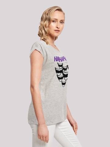 F4NT4STIC T-Shirt 'DC Comis Superhelden Batman Joker Smile' in Grau