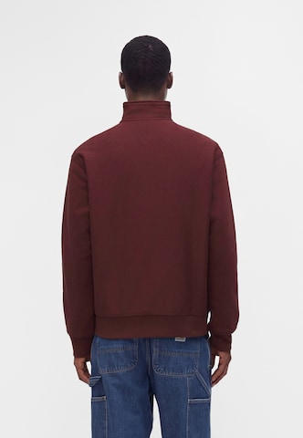 Carhartt WIPRegular Fit Sweater majica 'American Script' - crvena boja