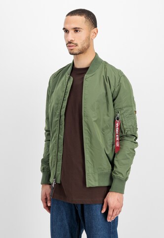 ALPHA INDUSTRIES Kurtka przejściowa 'MA-1 TT' w kolorze zielony: przód