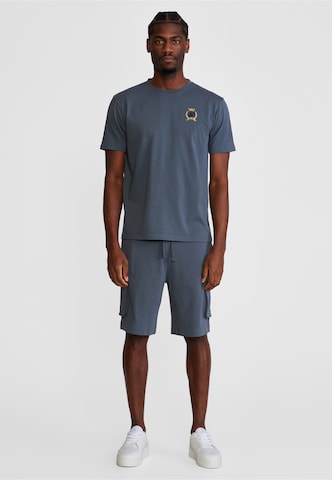 Tenue d'intérieur SikSilk en gris : devant
