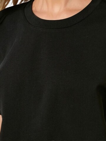 Hiccup T-Shirt in Schwarz