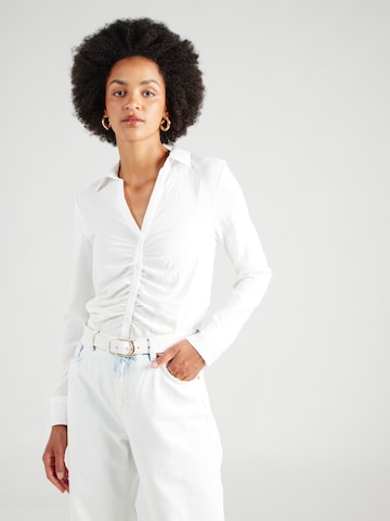 Trendyol Блуза в бяло: отпред