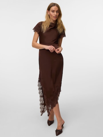 VERO MODA - Vestido 'VMRita' en marrón: frente