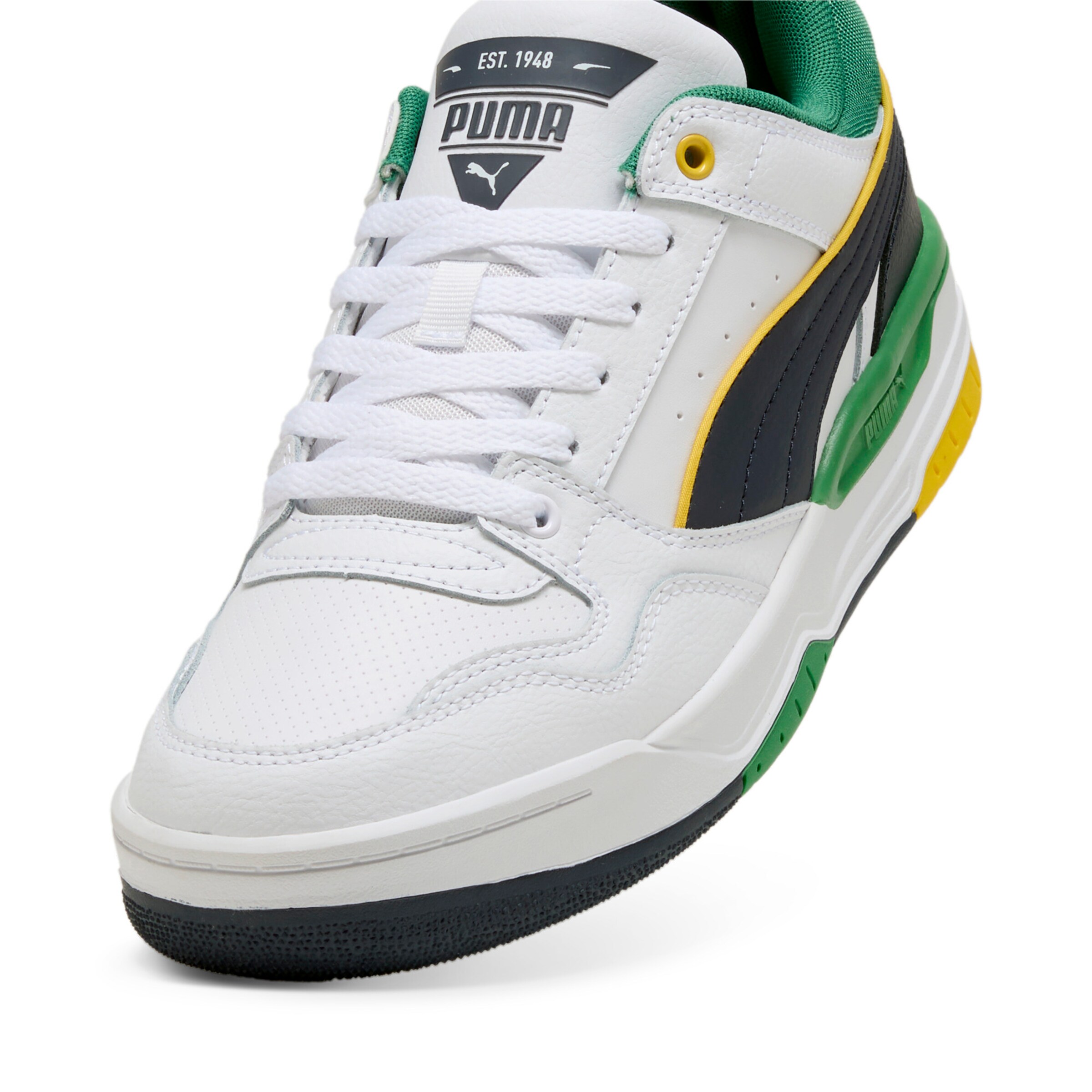 PUMA Sneakers in White