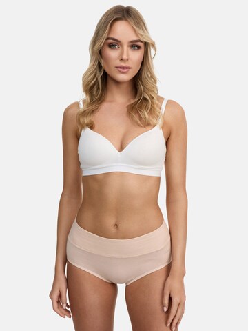 Tazzio Slip 'F920' in Beige