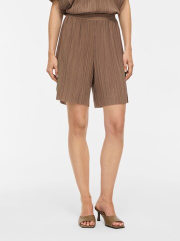 Regular Pantalon 'VIPlis' VILA en marron : devant