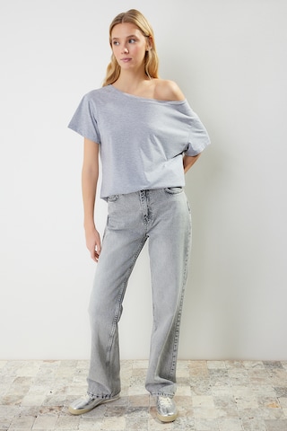Trendyol T-Shirt in Grau