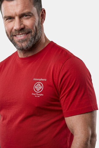 Men Plus Shirt in Red