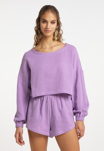IZIA Loungewear in Purple: front
