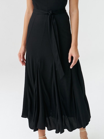 TATUUM Evening dress in Black