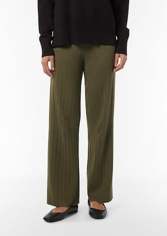 comma casual identity Regular Trousers in Green: front