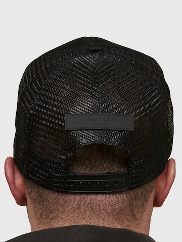 THE ODDS Pet 'Limited Edition - Established 2021 Trucker Cap/ LMTD edition' in Zwart: voorkant