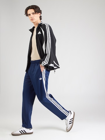 ADIDAS ORIGINALS Štandardný strih Nohavice 'SST' - Modrá
