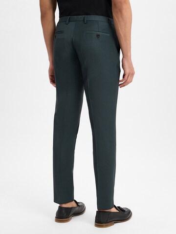 CG CLUB OF GENTS Slim fit Pleated Pants in Green