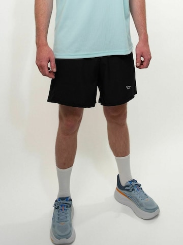 Toujours Actif Regular Broek ' 2 in ' in Zwart: voorkant