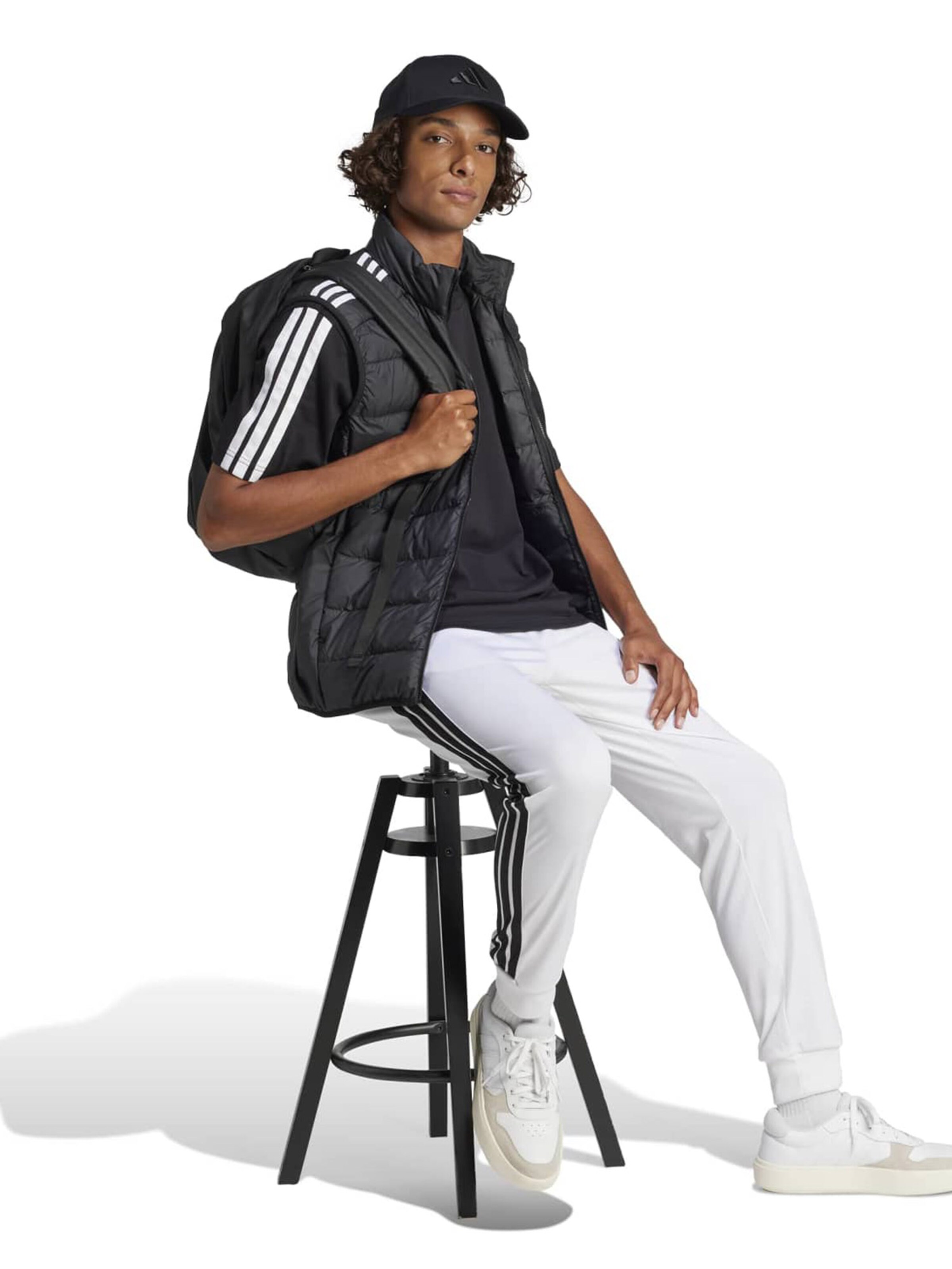 ADIDAS SPORTSWEAR Funkcionális felső 'Essentials 3' - fekete