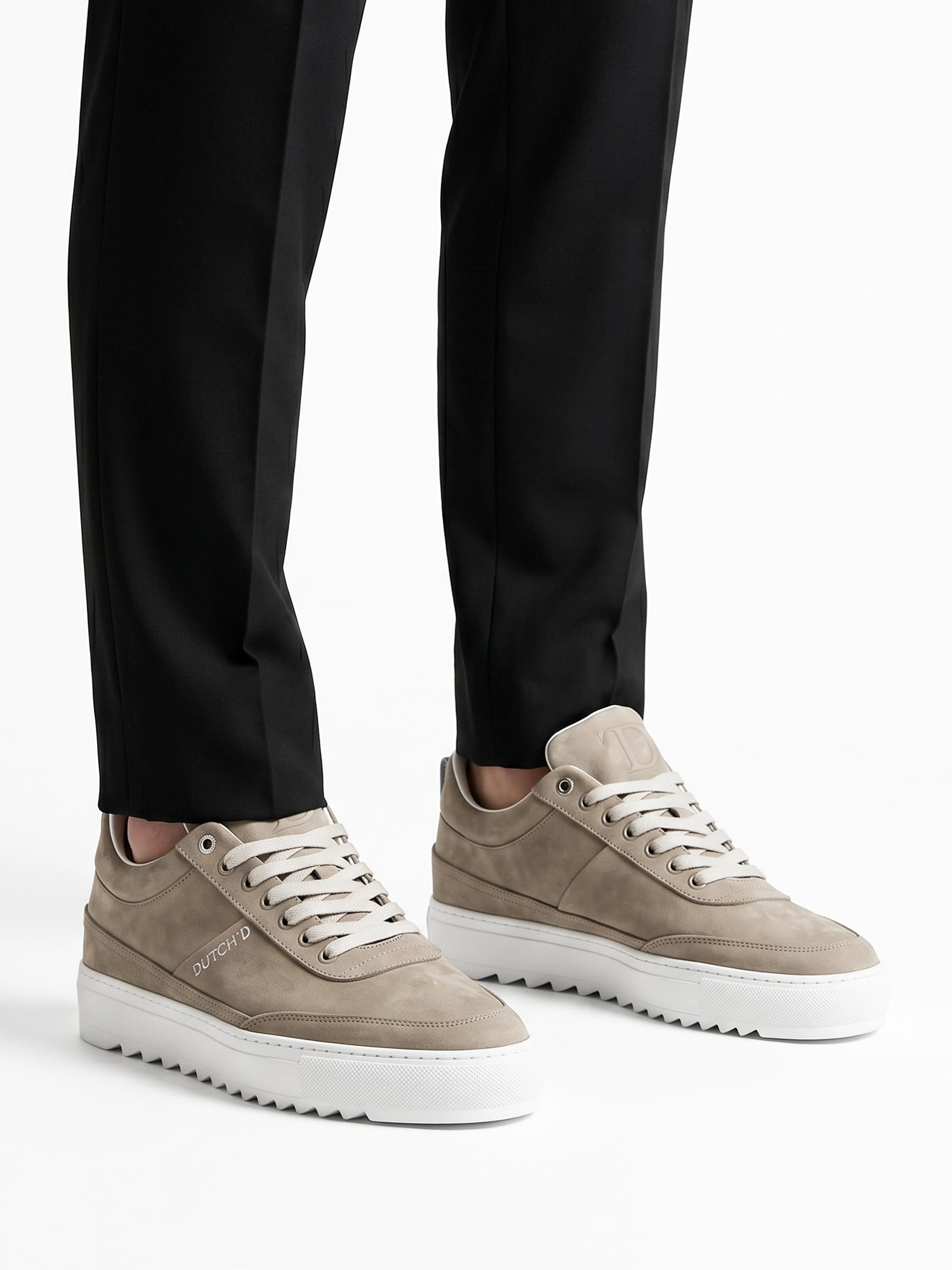 Dutch'D Platform trainers 'Myth' in Beige: front
