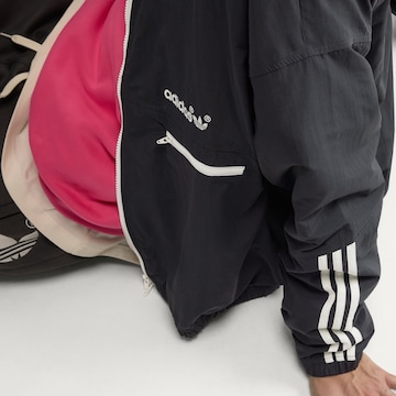 ADIDAS ORIGINALS Tussenjas 'Vista Wind' in Zwart