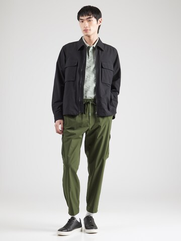 Effilé Pantalon cargo 'Urbanex' BOSS en vert