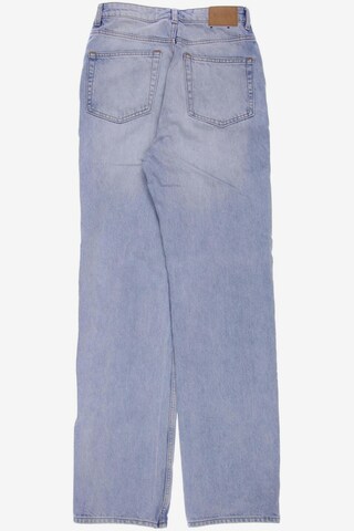 WEEKDAY Jeans in 26 in Blue