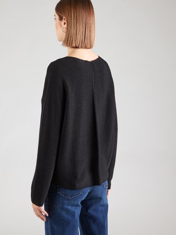 Rich & Royal Sweater in Black