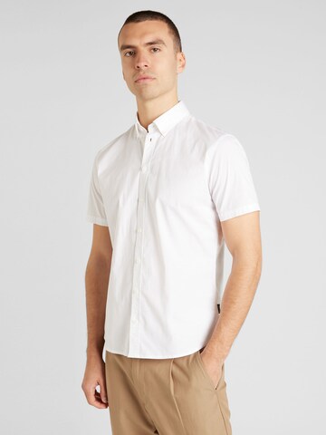 Coupe slim Chemise BLEND en blanc : devant