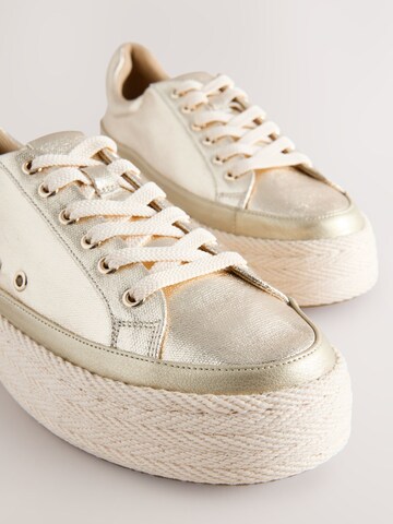 Sneaker bassa 'Forever Comfort®' di Next in oro