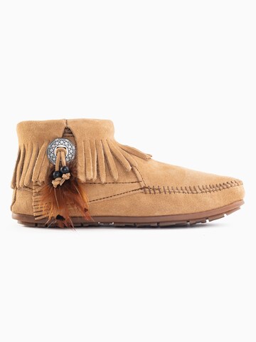 Stivaletto 'Concho' di Minnetonka in marrone