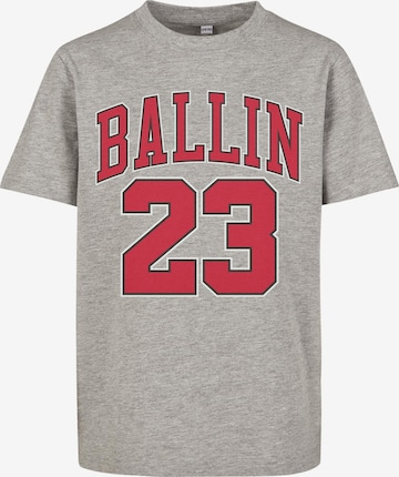 Maglietta 'Ballin 23' di Mister Tee in grigio: frontale