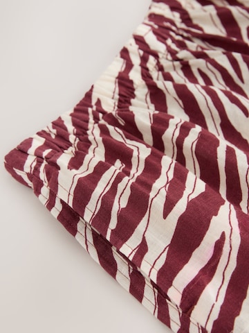 Next Loosefit Shorts 'N. Premium' in Rot