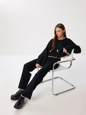 Happiness İstanbul - Calças de fato em preto