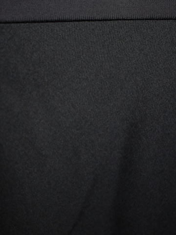 dunkle design Skirt in Black