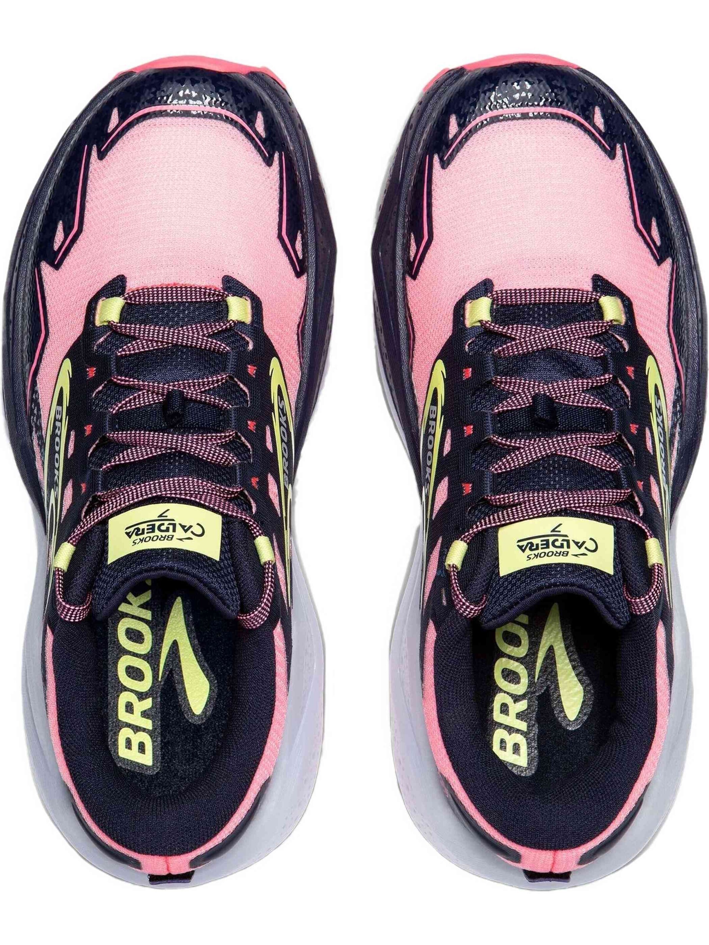 Chaussure de course '1204041B666' BROOKS en rose