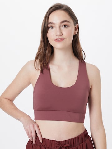 ABOUT YOU - Top desportivo 'Mila' em roxo: frente