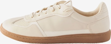 Next Madalad ketsid 'Forever Comfort® ', värv valge: eest vaates