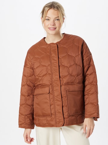 minimumPrijelazna jakna 'PANDANA' - smeđa boja: prednji dio