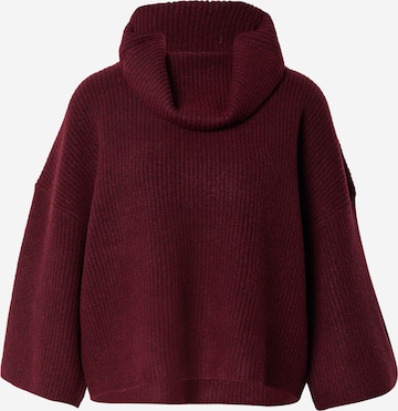 Pulover de la COMMA pe roșu: față