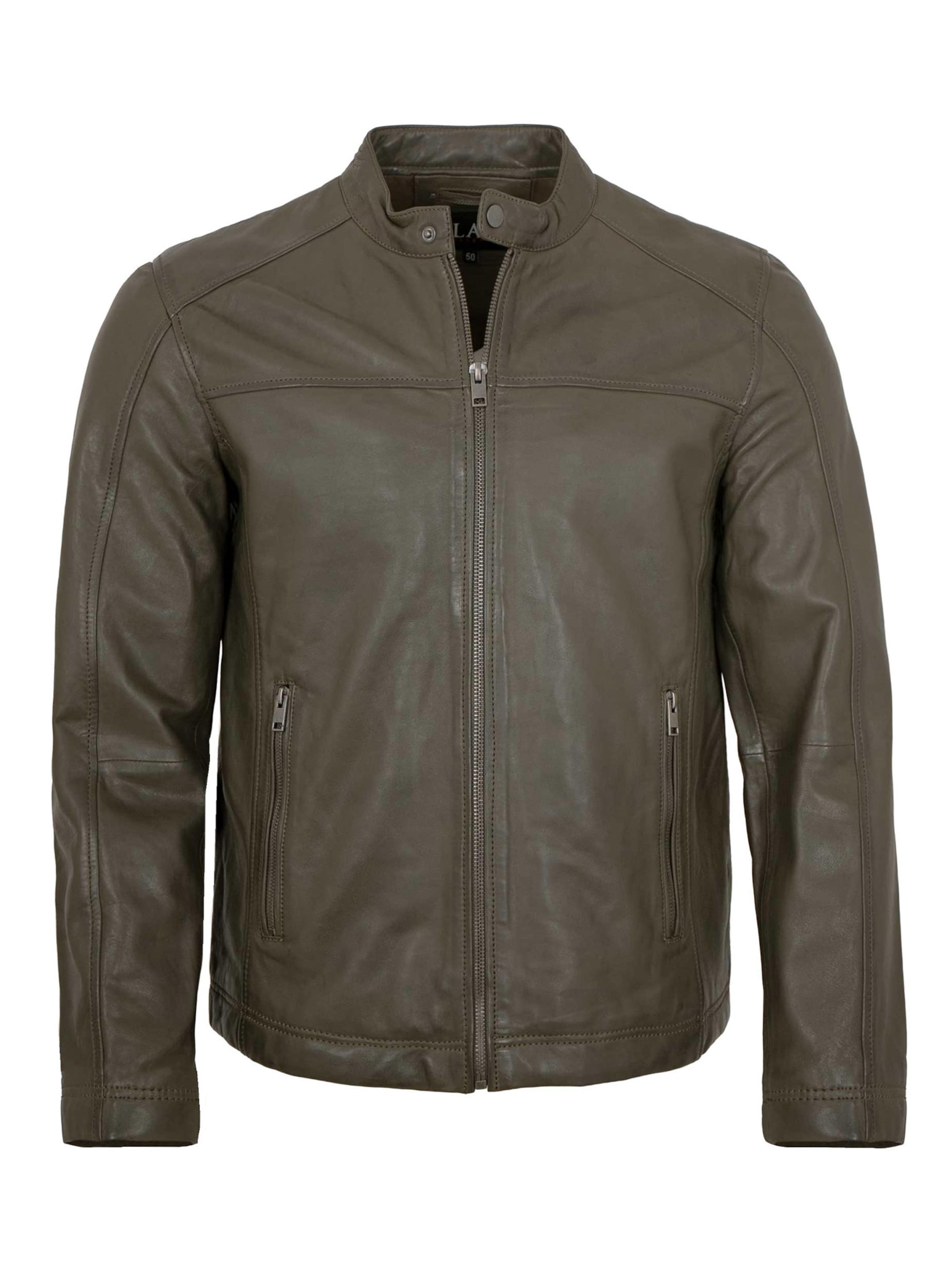 Jilani Between-Season Jacket 'Jamie' in Green: front