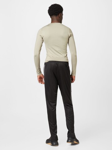 Coupe slim Pantalon de sport 'Tiro' ADIDAS SPORTSWEAR en noir