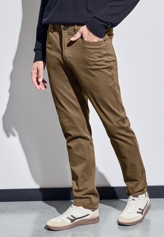 Street One MEN Slim fit Pants in Brown: front
