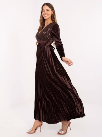 Madnezz House Dress in Brown
