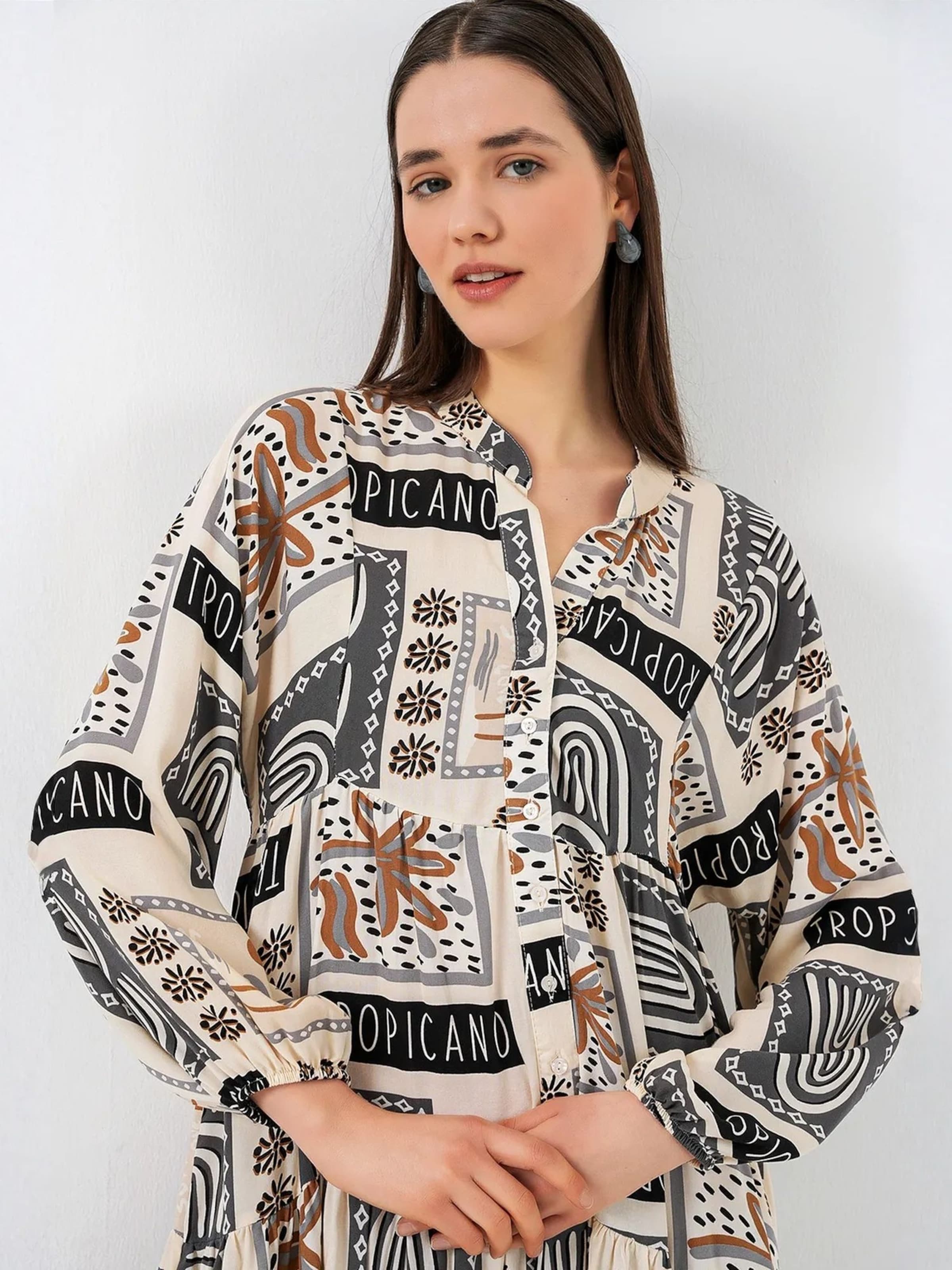 Bigdart Jurk in Beige
