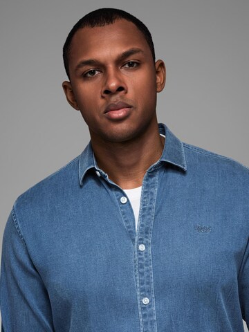 Ombre Slim Fit Hemd 'OM-SHDS-0180' in Blau