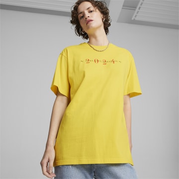 T-Shirt fonctionnel 'Love Marathon Grafik' PUMA en jaune