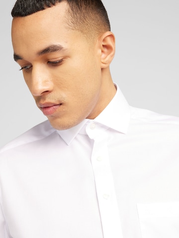 OLYMP - Ajuste regular Camisa de negocios en blanco