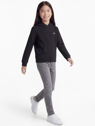 Calvin Klein Jeans Bluza w kolorze czarny: przód